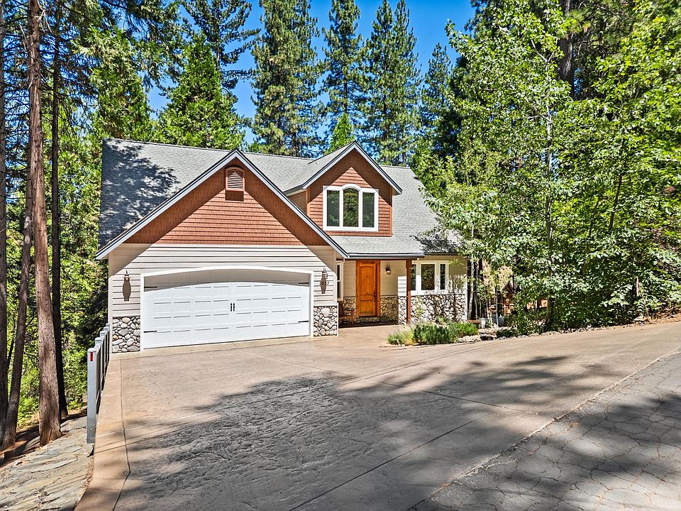 1st image of 2838 Pine Knoll Dr