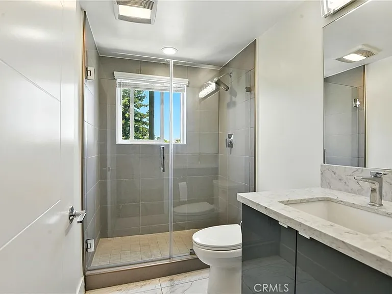 4461 Tujunga Ave #101 — Photo 26