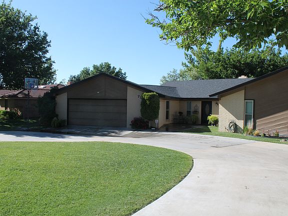 3rd image of 7112 Brookfield Dr
