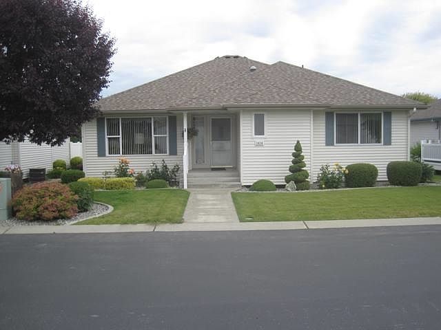 1st image of 1414 S Mamer Ln