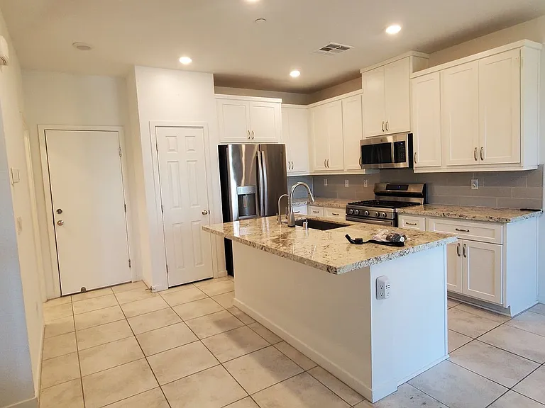 965 Nevada State Dr #21102 — Photo 3