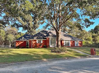 1201 Lonnie Dr, Athens, TX 75751
