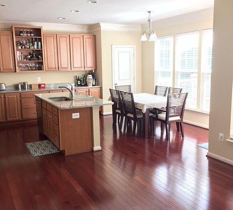 4th image of 9336 Angel Falls St