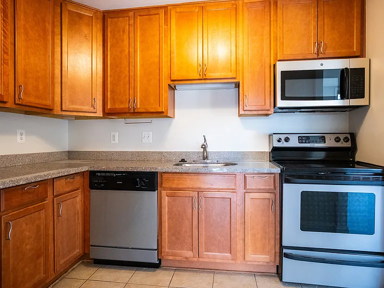 501 Prospect Blvd #B28-B-28 — Photo 12