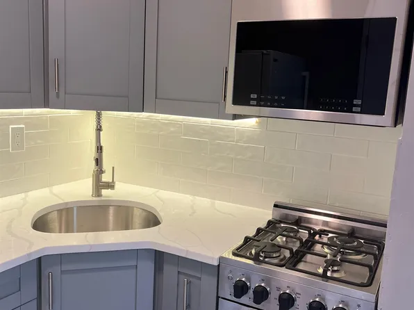 17 68th Street image 3 of 15