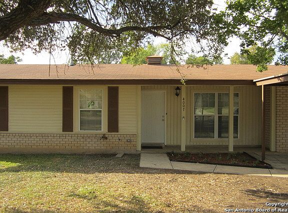 3rd image of 4007 Warpath Dr