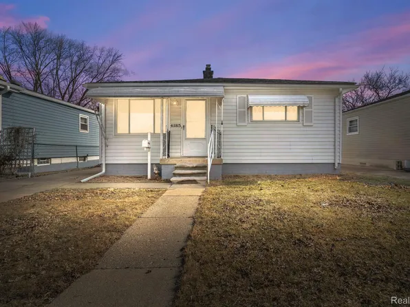 4185 Kingston St, Dearborn Heights, MI 48125