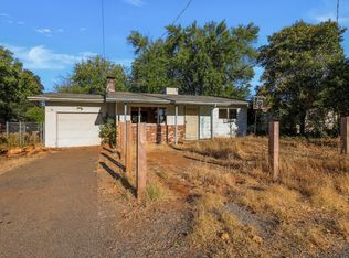 2870 Reservoir Ln, Redding, CA