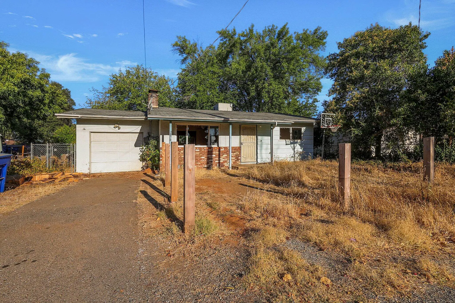 2870 Reservoir Ln photo 1