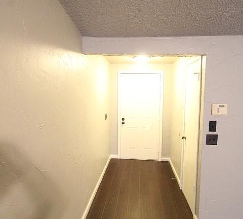 2nd image of 1101 Whispering Oaks Blvd