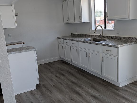 2nd image of 6034 Live Oak St APT C