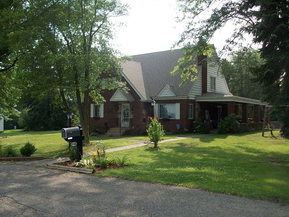 1st image of 65306 Hillview Ave