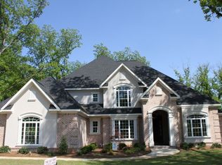 1000 N Carmenville Dr, Bonaire, GA