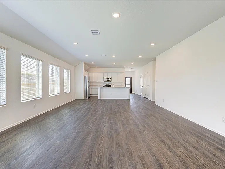 5023 Lavaridge Ln — Photo 29