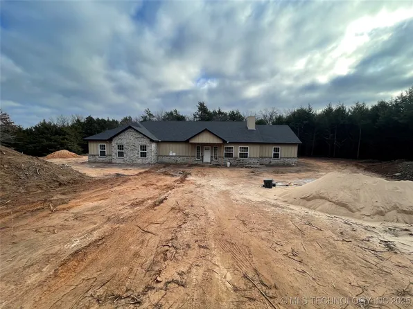 2403 S McKenzie Dr, Agra, OK 74824