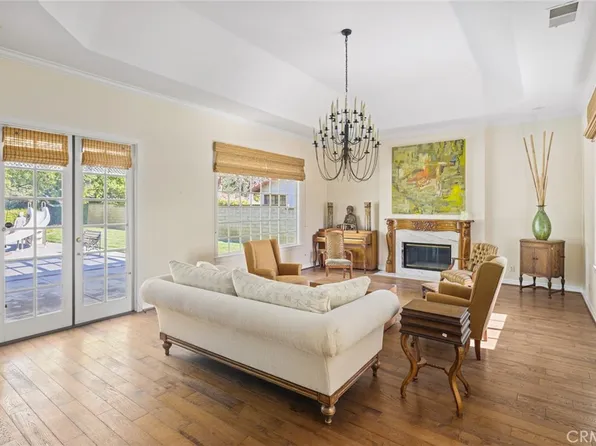 29411 Deerview Ct, Agoura Hills, CA 91301