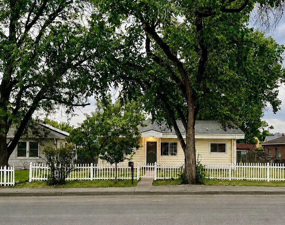1126 College Ave - Property Image