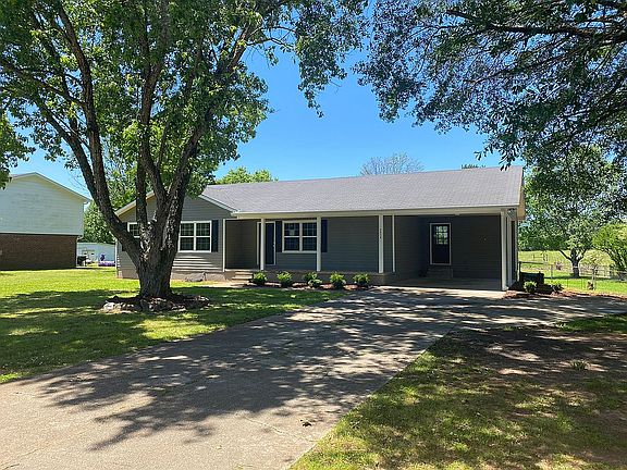 3rd image of 2218 Old Highway 431
