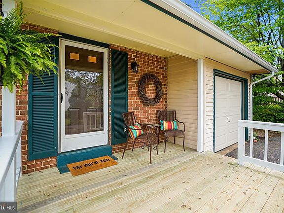 4th image of 1121 Mermaid Dr