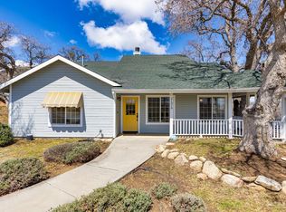 21319 Stage Dr, Tehachapi, CA 93561