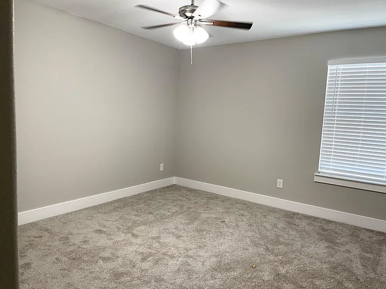 4839 Spindrift Psge — Photo 17