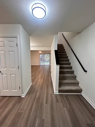 1021 Fords Pointe Cir #1021 Photo 1