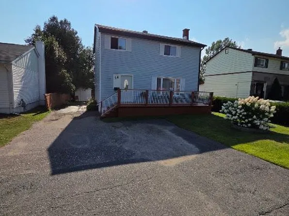 28 Milliken Rd, Elliot Lake, ON P5A 1K1