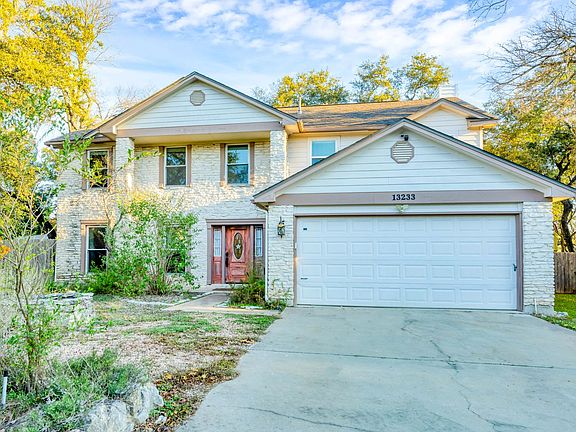 2nd image of 13233 Briar Hollow Dr