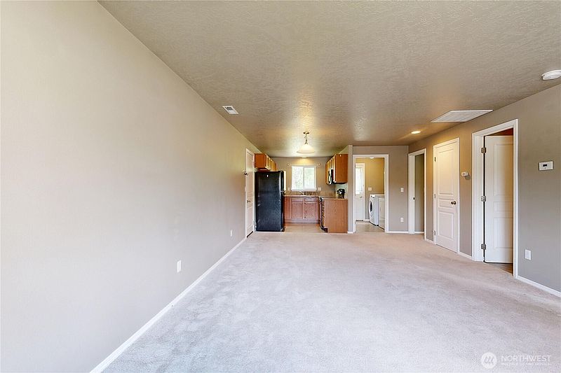 3rd image of 1310 SW Riparian Court