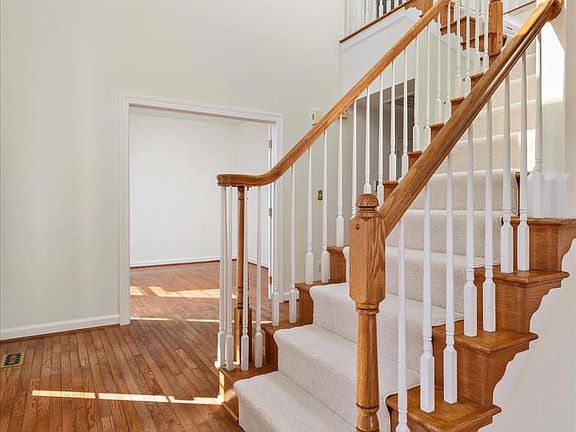 3rd image of 43331 Ritter Ln