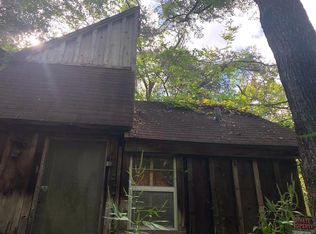 14 Witchita Cir, Riverside, TX 77367