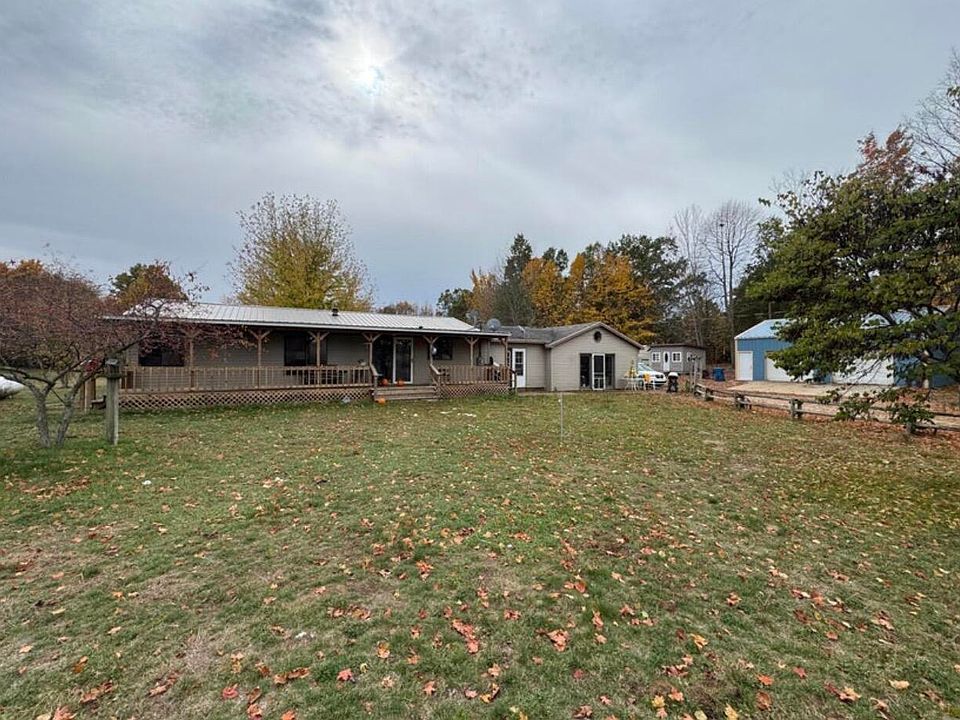 1st image of 6846 104th Ave