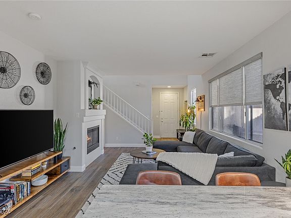 4th image of 8131 Palace Estate Ave