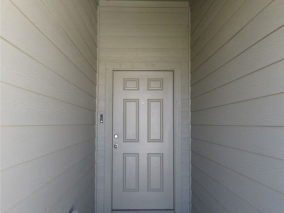 2nd image of 9111 Brahma Plains Rd