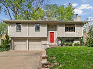 4770 Reinhardt Dr, Roeland Park, KS 66205