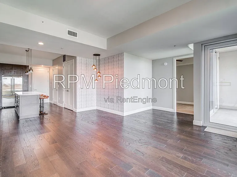 1820 Peachtree Rd #911 — Photo 14
