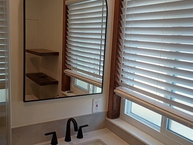 947 E Cypress Ave — Photo 11