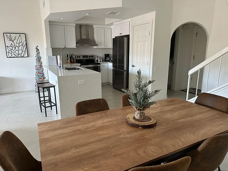 49073 Mariposa Dr — Photo 13