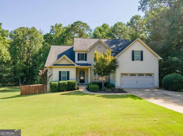 108 Hidden Springs Dr, Lagrange, GA 30240