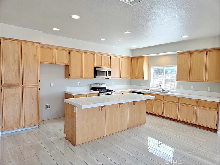 15338 Baxter St — Photo 14