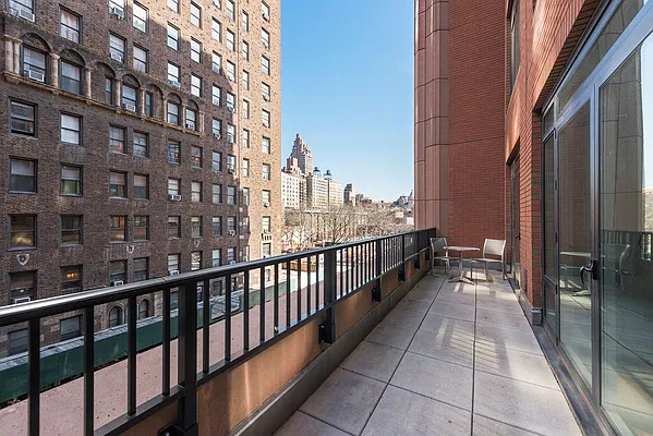 Sold by Nest Seekers International | media 27