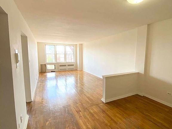 2nd image of 465 E 7th St #6GA