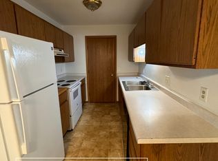 534 East Slifer Street - 7, Portage, WI 53901