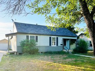 316 N Wanda Dr, Kingsville, TX 78363