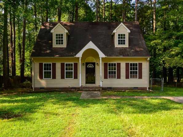 1203 Fernridge Dr, Sanford, NC 27332