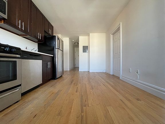3rd image of 23-05 30th Ave #D10