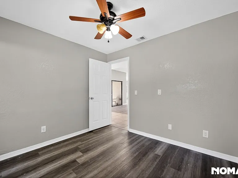 454 Loblolly Ln — Photo 21