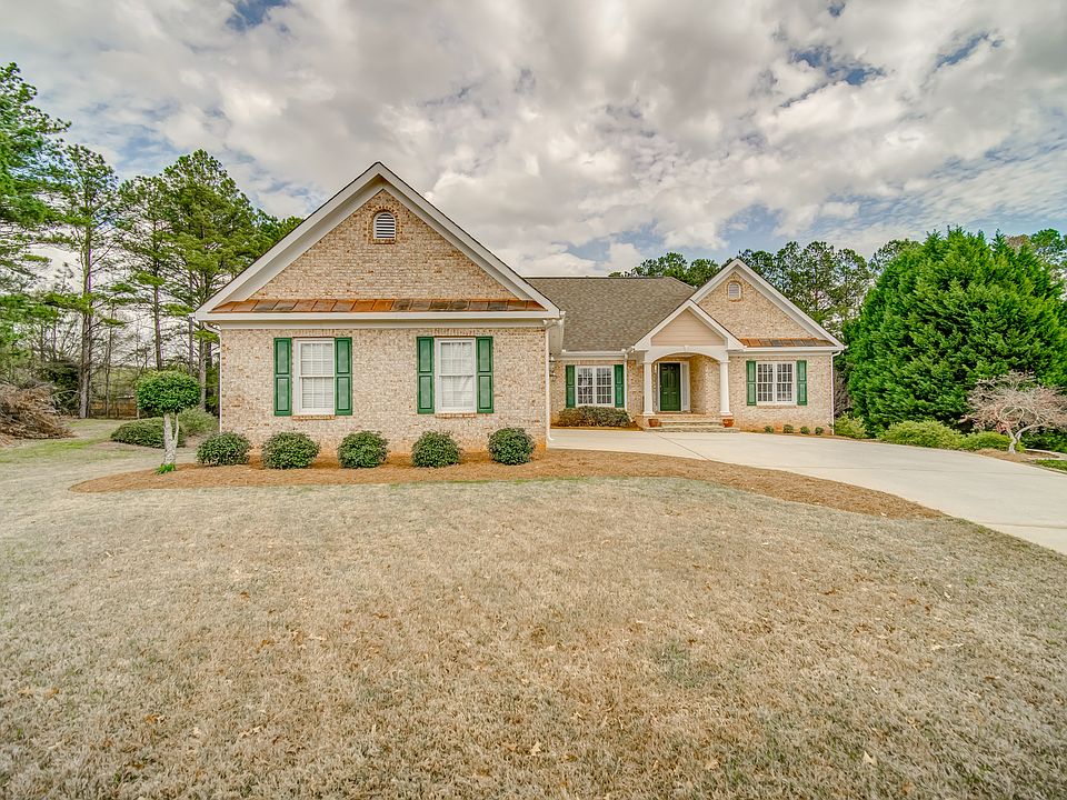 1st image of 4120 Forest View Dr SE