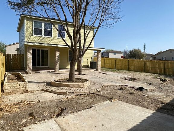 2nd image of 10002 Sungate Park