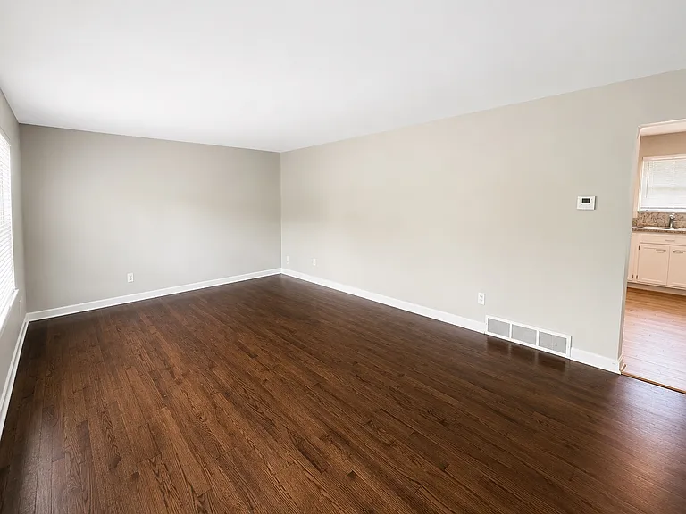 202 N Morse Ave #32 — Photo 4